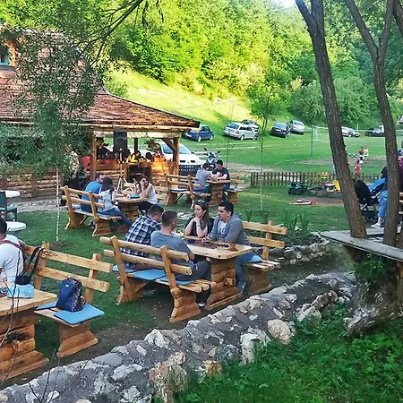 Seoski Turizam Zilicina Pensjonat 3*